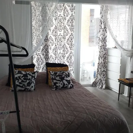 Апартаменты Inlesa 5a With Pool